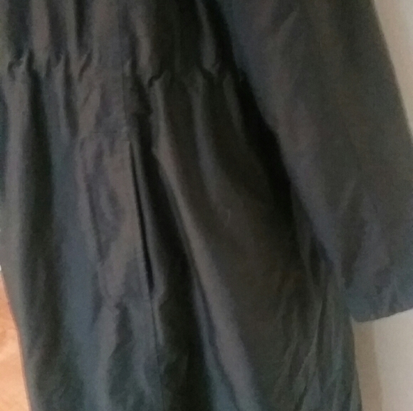 L.L. Bean Black Hooded Trench Coat Plus Size 2x - Picture 4 of 14